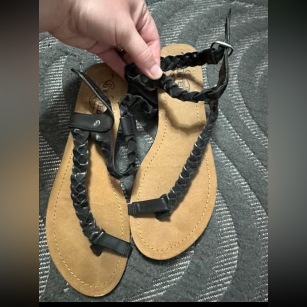 Womens sandals